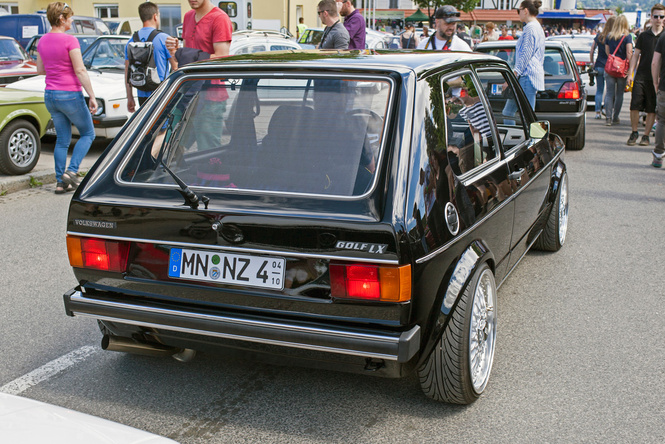 Самые безумные машины фестиваля GTI Treffen Самые безумные машины фестиваля GTI Treffen