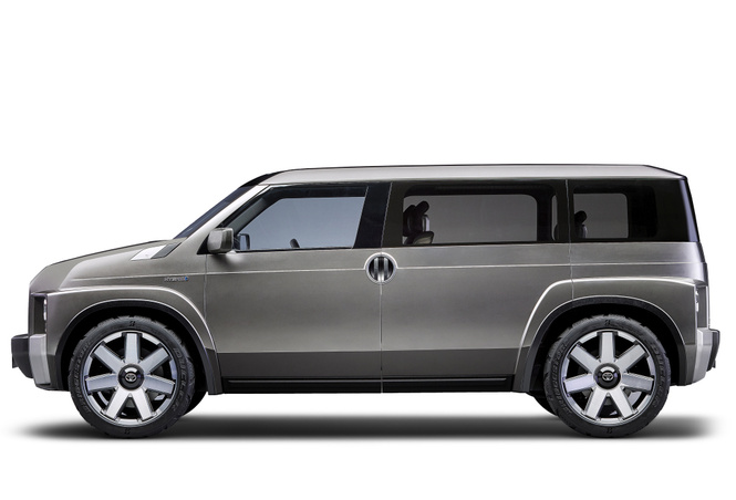 Toyota Tj Cruiser: о такой «буханке» мечтал еще твой дед Toyota Tj Cruiser: о такой «буханке» мечтал еще твой дед