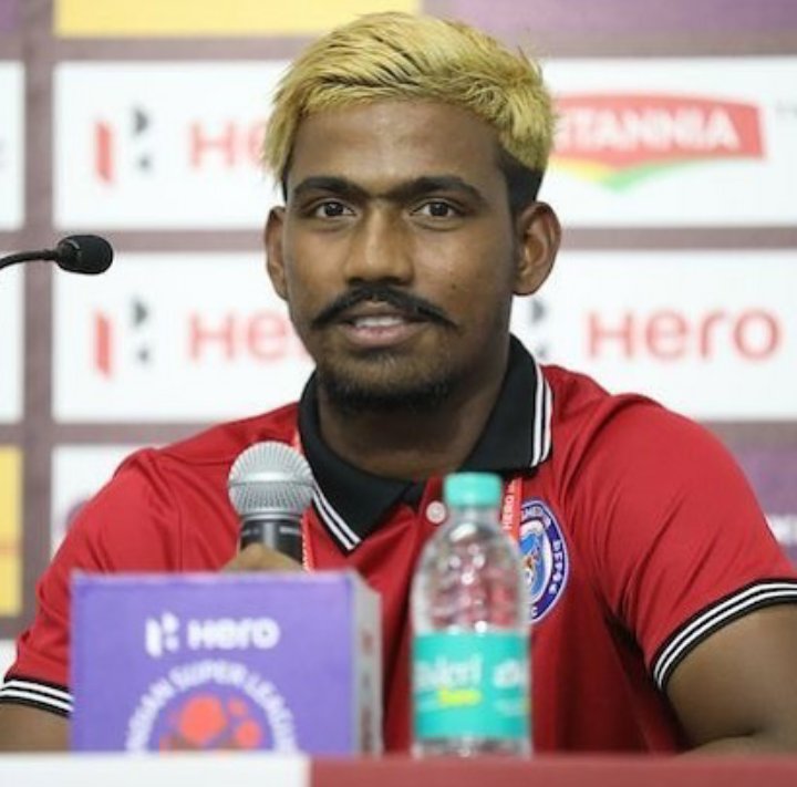 Индийский «шестнадцатилетний» футболист-вундеркинд оказался взрослым мужиком
