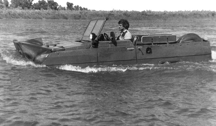 И поехать, и поплыть: самые странные и успешные попытки создать «лодкомобиль»
