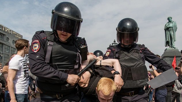 Московских полицейских оснастят очками с системой распознавания лиц