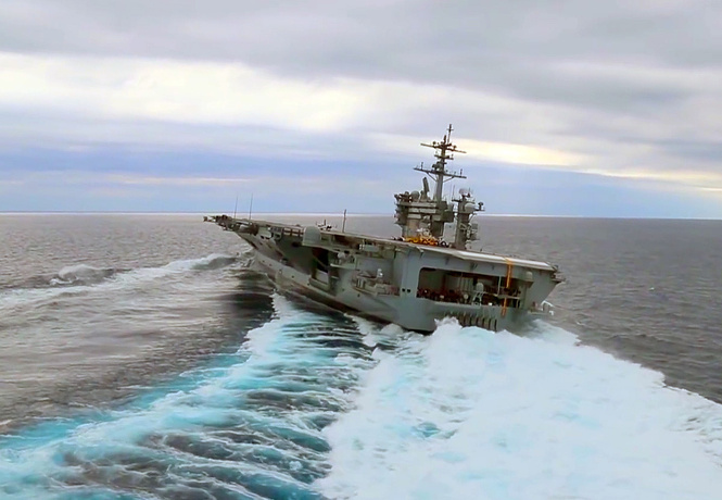 «Змейка» на авианосце! Военно-морское видео «Змейка» на авианосце! Военно-морское видео