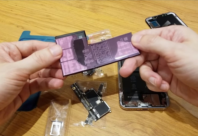 Парень своими руками собрал iPhone X из запчастей (вдохновляющее видео) Парень своими руками собрал iPhone X из запчастей (вдохновляющее видео)
