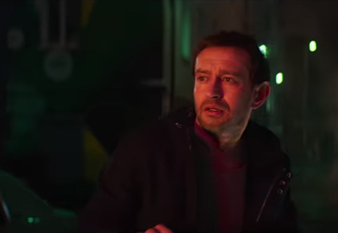 Бодрый трейлер фильма «Селфи» с Хабенским и Бондарчуком Бодрый трейлер фильма «Селфи» с Хабенским и Бондарчуком