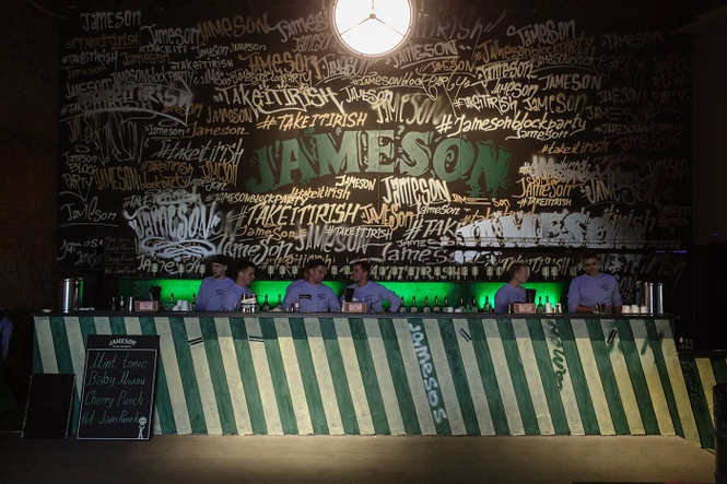Легендарная вечеринка Jameson Block Party вернулась Легендарная вечеринка Jameson Block Party вернулась