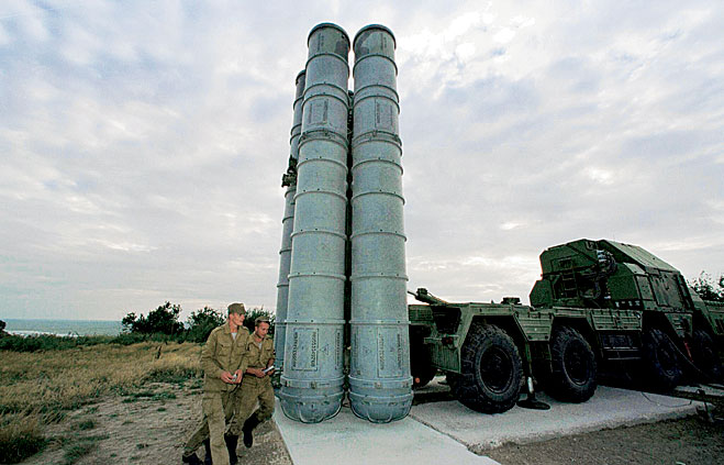 Зенитно-ракетный комплекс С-300