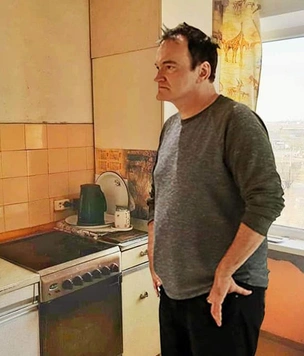 Челябинец прифотошопил Тарантино к фотографиям квартиры, выставленной на продажу