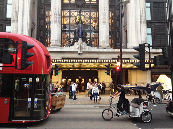 Selfridges, Лондон Selfridges, Лондон