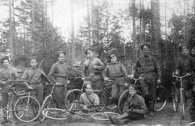 Непридуманная история велосипедных войск Непридуманная история велосипедных войск