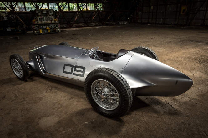 Концепт Prototype 9 — ностальгия марки Infiniti по тем временам, когда она даже не существовала Концепт Prototype 9 — ностальгия марки Infiniti по тем временам, когда она даже не существовала