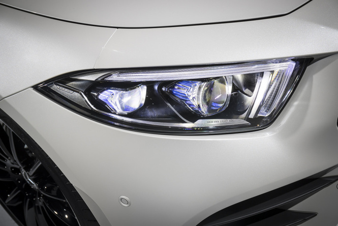 Новый Mercedes CLS придется полюбить или возненавидеть Новый Mercedes CLS придется полюбить или возненавидеть