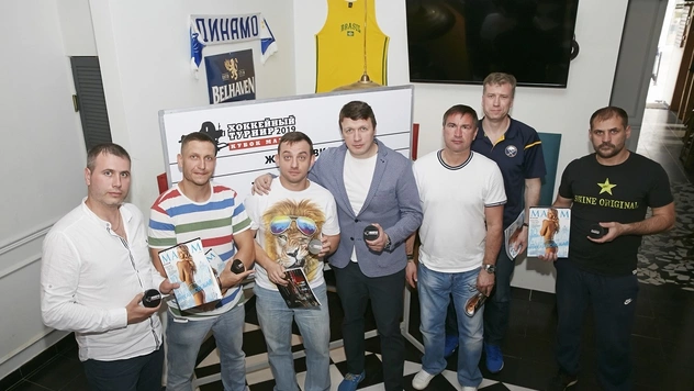 Жеребьевка IX ежегодного хоккейного турнира MAXIM состоялась!