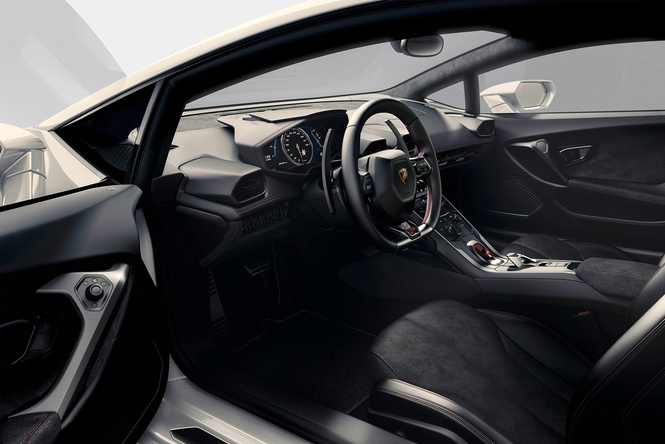 Lamborghini Huracan — самый скотский конкурент Ferrari Lamborghini Huracan — самый скотский конкурент Ferrari