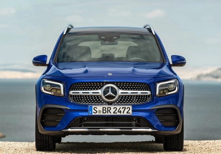 Mercedes-Benz GLB: внедорожников не может быть слишком много