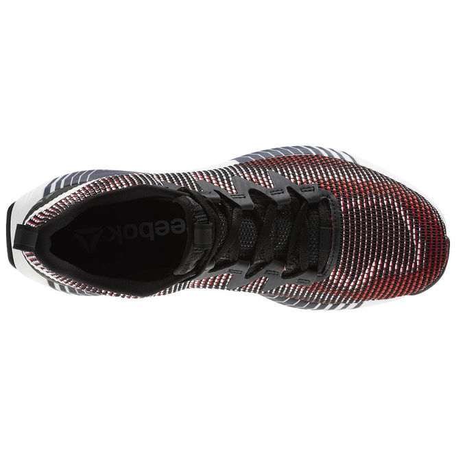 Прочность, стиль и Ариана Гранде в новых Reebok Fusion Flexweave Прочность, стиль и Ариана Гранде в новых Reebok Fusion Flexweave