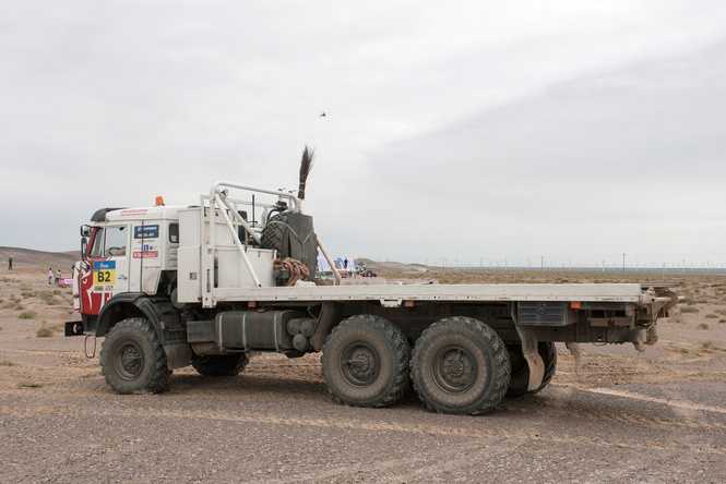 В пекло и обратно: пытаемся проверить, что умеет Toyota Land Cruiser В пекло и обратно: пытаемся проверить, что умеет Toyota Land Cruiser