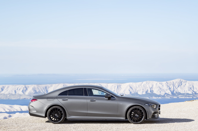 Новый Mercedes CLS придется полюбить или возненавидеть Новый Mercedes CLS придется полюбить или возненавидеть