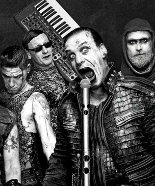 Rammstein выложили ироничные плакаты к своему концертному туру