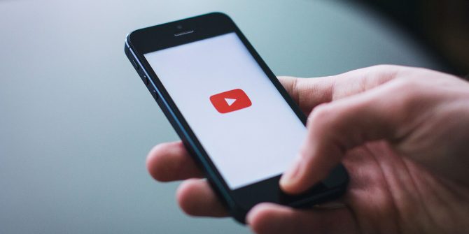 Лайфхак: как проигрывать видео с YouTube на iOS фоном
