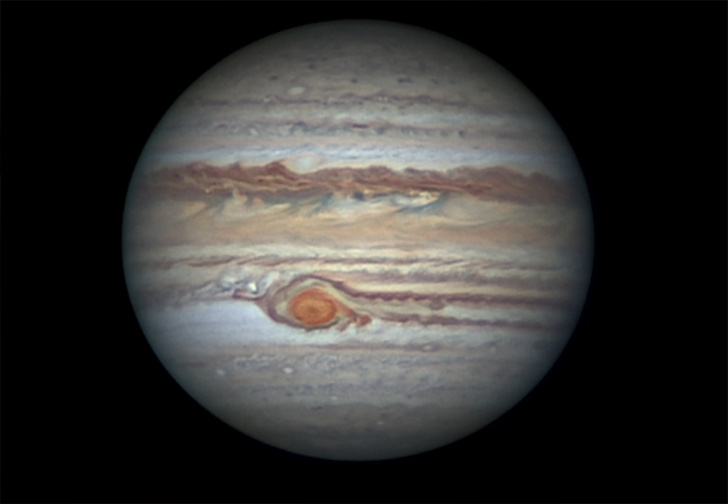 Фото №1 - NASA: к концу июня Юпитер будет так близко к Земле, что его можно будет разглядеть в бинокль